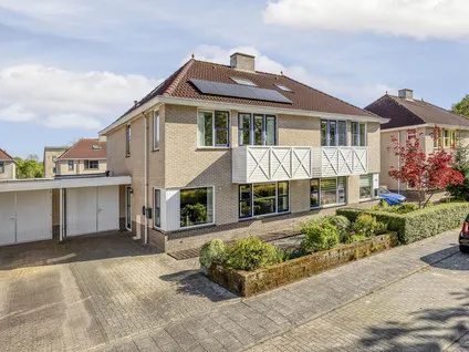Tussenwoning te koop: Gouwe 21, Rivierenbuurt Lelystad