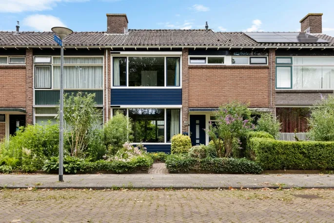 Terraced house for sale: Gouwe 4, De Lariks West Assen