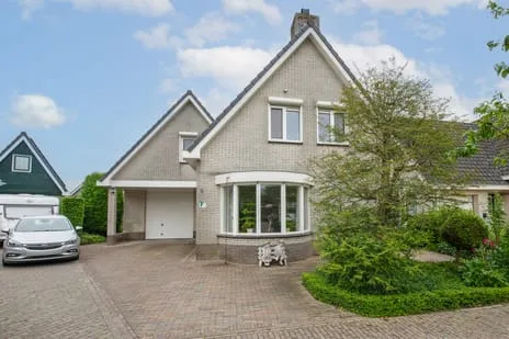 Detached house for sale: Gouwkamp 24, Bruggevaart en omgeving Berkhout