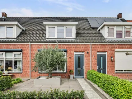 Tussenwoning te koop: Govert Flincklaan 17, Yerseke - Steehof Yerseke