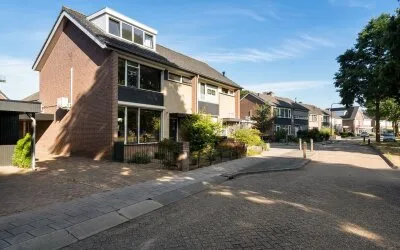 Twee-onder-één-kap te koop: Graaf Alardstraat 36, Megen Megen