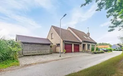 Vrijstaande woning te koop: Graaf Jansdijk 98, Spui