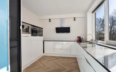 Tussenwoning te koop: Graaf Janstraat 221, Driemanspolder Zoetermeer