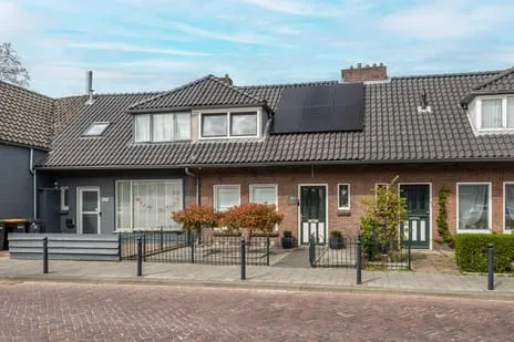 Tussenwoning te koop: Graaf Janstraat 48, Meerplein Beverwijk