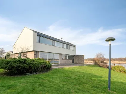 Vrijstaande woning te koop: Graaf Lodewijklaan 26, Prinsessenbuurt Zwartsluis