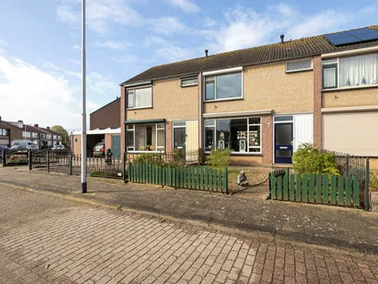 Tussenwoning te koop: Graaf Ottoweg 24, Lobith