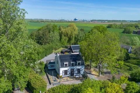 Vrijstaande woning te koop: Graafjansdijk B 37, Westdorpe