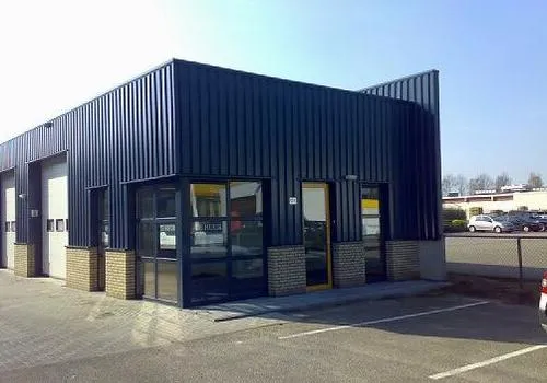 Hoekwoning te huur: Graafschap Hornelaan 134-134A, Industrieterrein Leuken Weert