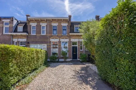 Terraced house for sale: Graafseweg 283, Heseveld Nijmegen