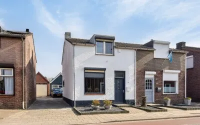 Twee-onder-één-kap te koop: Graafseweg 7, Bedrijventerrein Saxa Gotha Boxmeer
