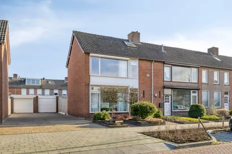 Hoekwoning te koop: Graaienhil 32, Wouw Wouw