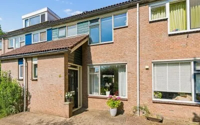 Terraced house for sale: Graanhoeve 36, Hoeven Houten