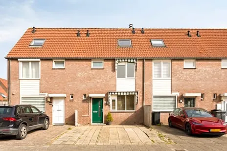 Tussenwoning te koop: Graanstraat 27, De Graeffweg en omgeving Purmerend