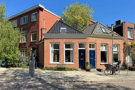 Tussenwoning te koop: Grachtstraat 18, Noorderplantsoenbuurt Groningen