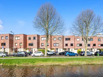 Tussenwoning te koop: Graskarpersingel 50, De Vissen 'S-Gravenhage