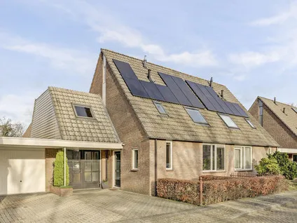 Tussenwoning te koop: Grasklokje 72, Best