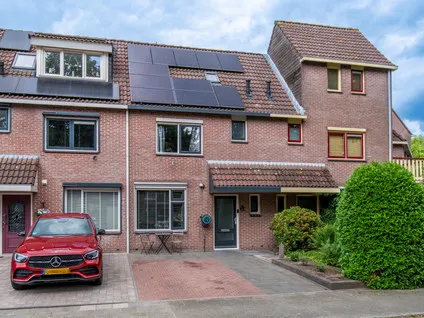 Tussenwoning te koop: Grasmus 11, Vogelbuurt Veenendaal