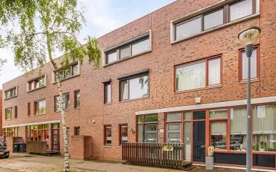 Tussenwoning te koop: Graspieper 121, Grasrijk Eindhoven