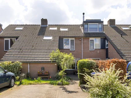 Tussenwoning te koop: Graspieper 13, Maartensdijk