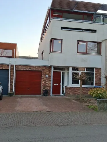 Tussenwoning te koop: Grasvink 42, Grasrijk Eindhoven