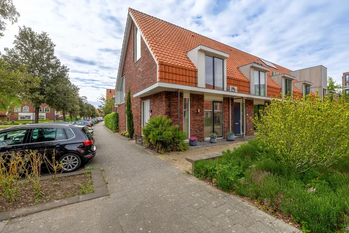 Hoekwoning te koop: Grateastraat 33, Fascinatio-oost Capelle Aan Den Ijssel