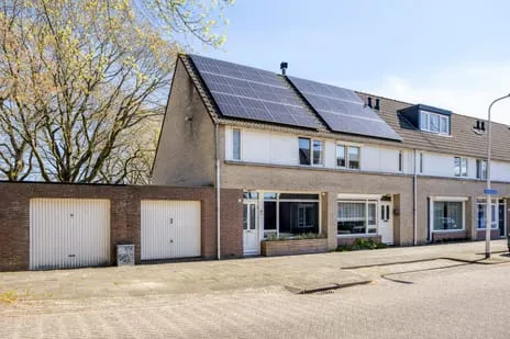 Hoekwoning te koop: Grathemstraat 2, Huibeven West Tilburg