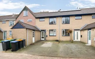 Tussenwoning te koop: Gravenlanden 93, De Landen/De Akkers Assen