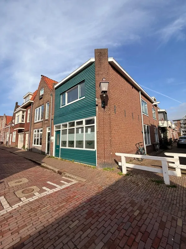 Terraced house for sale: Gravenstraat 10, Binnenstad - Buurt 10 01 Hoorn