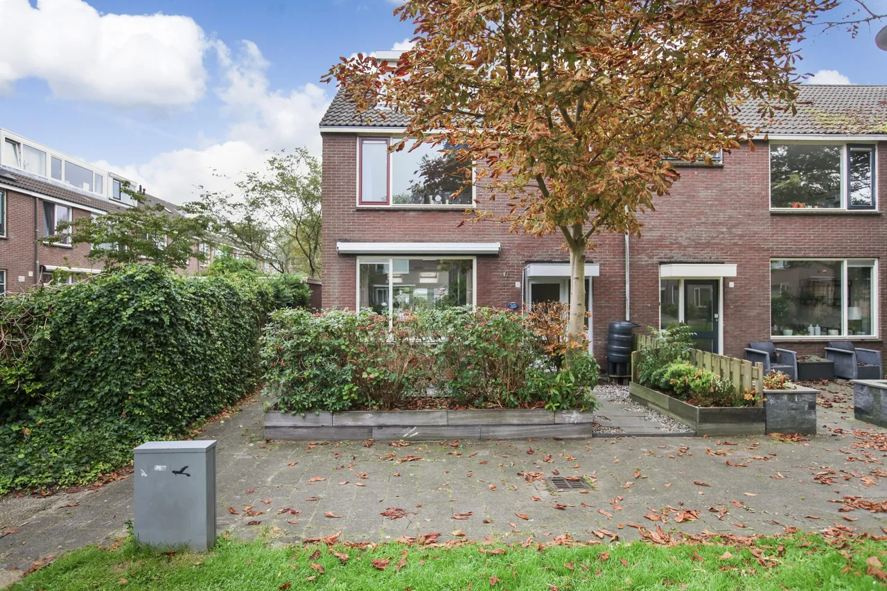 Hoekwoning te koop: Gravestein 33, Gouda