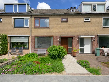 Tussenwoning te koop: Gravin Catharinalaan 6, Prinsenhof laag Leidschendam
