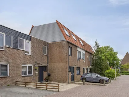 Tussenwoning te koop: Gravure 23, Schildersvormenbuurt Capelle Aan Den Ijssel