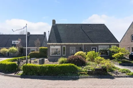 Twee-onder-één-kap te koop: Great Sminia 14, Ferwerd Ferwert