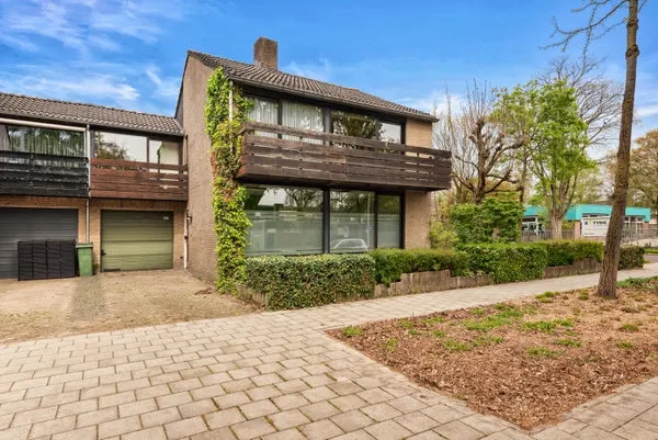 Hoekwoning te koop: Grebbeberglaan 46, Woenselse Heide Eindhoven