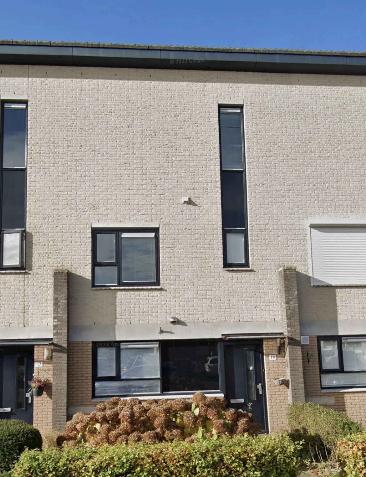 Tussenwoning te koop: Grenoblestraat 19, Hengelo