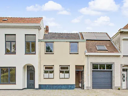 Tussenwoning te koop: Grenulaan 32, Binnenstad-Java Terneuzen