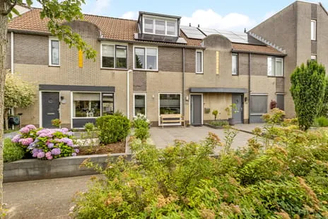 Terraced house for sale: Greppelland 32, Corlaer Nijkerk