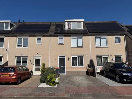 Tussenwoning te koop: Grevelingen 16, Nieuwland Brielle