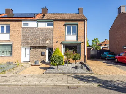 Hoekwoning te koop: Grevenstraat 88, Leenhof Landgraaf