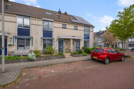 Tussenwoning te koop: Griekenlandstraat 4, Evenaar-West Alphen Aan Den Rijn