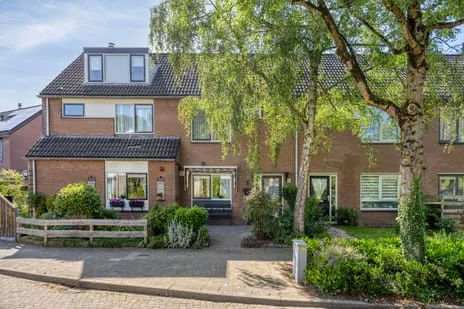Terraced house for sale: Griendwerker 39, Oud-Beijerland Zoomwijck Oud-Beijerland