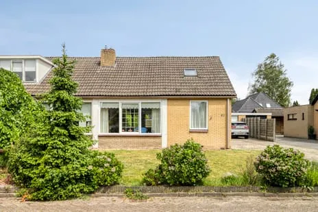 Twee-onder-één-kap te koop: Griftestuk 52, Griftebuurt Nijeveen