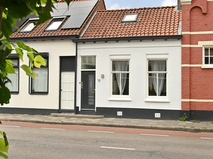Tussenwoning te koop: Grindweg 19, Tholen Tholen