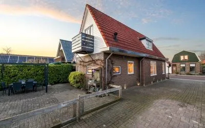 Vrijstaande woning te koop: Grindweg 93, Wolvega-Vogelbuurt Wolvega