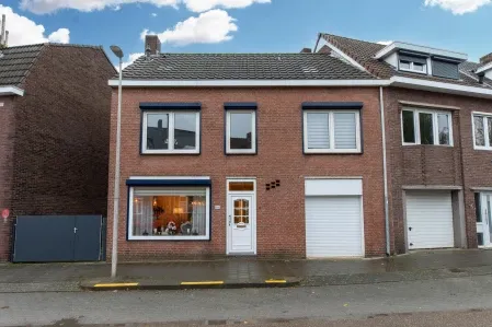 Hoekwoning te koop: Gringelstraat 18, Schandelen Heerlen
