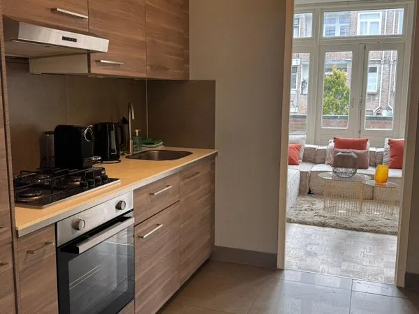 Appartement te huur: Groen van Prinstererstraat 93A2, Rotterdam