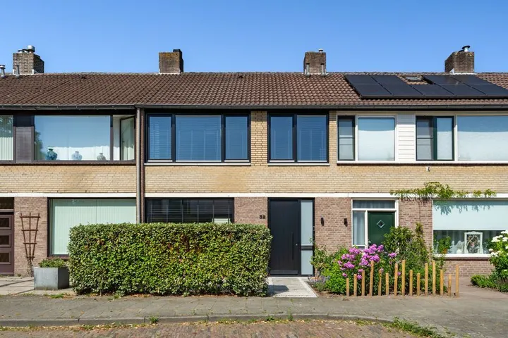 Terraced house for sale: Groene Woud 32, Blauwe Kei Breda