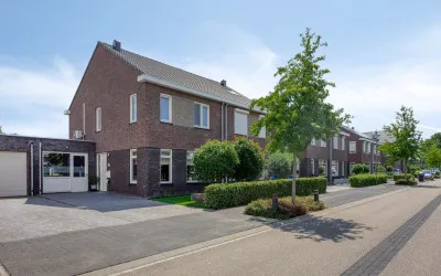 Tussenwoning te koop: Groene Specht 12, Mariadorp-Beezepool Eijsden