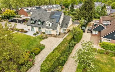 Twee-onder-één-kap te koop: Groenekanseweg 128, De Bilt West De Bilt
