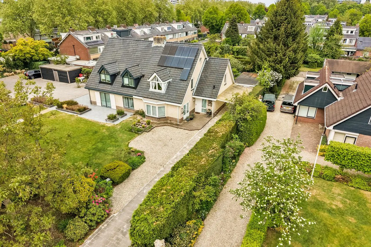 Twee-onder-één-kap te koop: Groenekanseweg 128, De Bilt