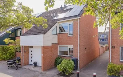 Hoekwoning te koop: Groenestein 17, Steinenbuurt Alphen Aan Den Rijn